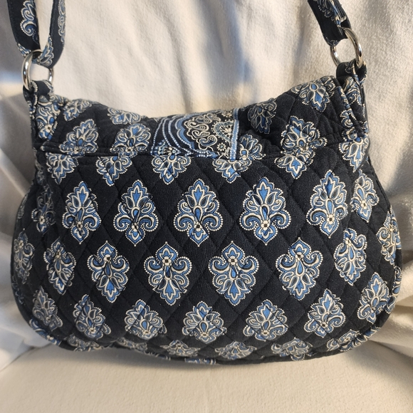 Vera Bradley crossbody - Picture 2 of 6
